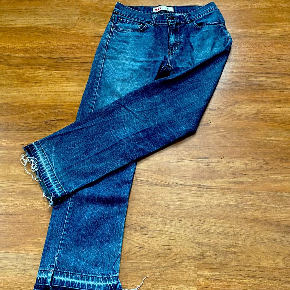 Levi jeans